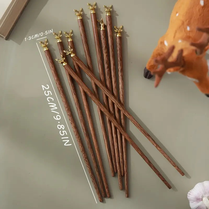 Deer Head Shaped Wooden Chopsticks with Chicken Wings