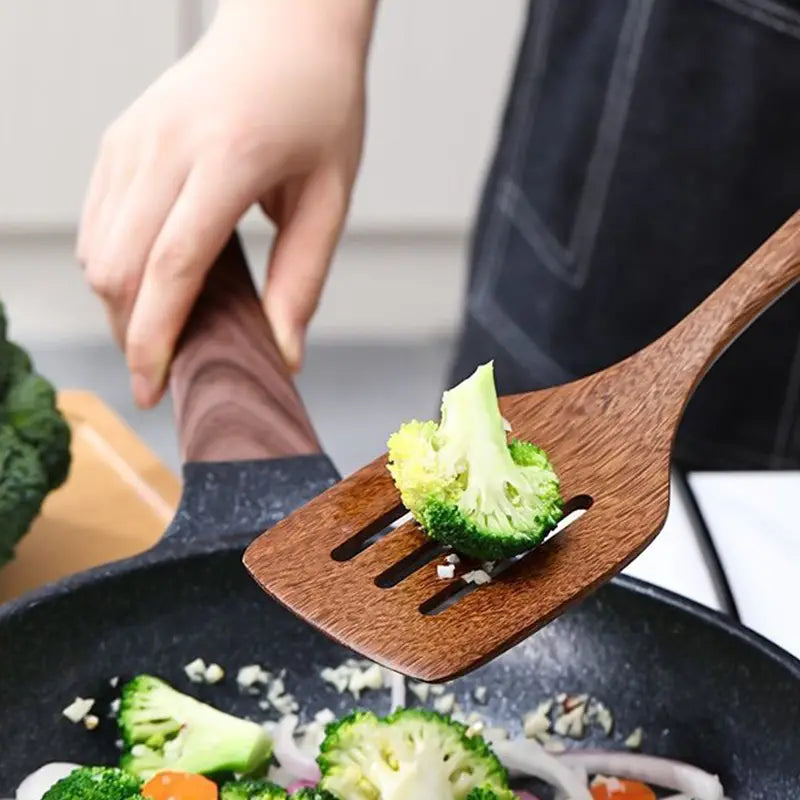 Solid Wood Chicken Wing Spoon and Kitchen Utensils